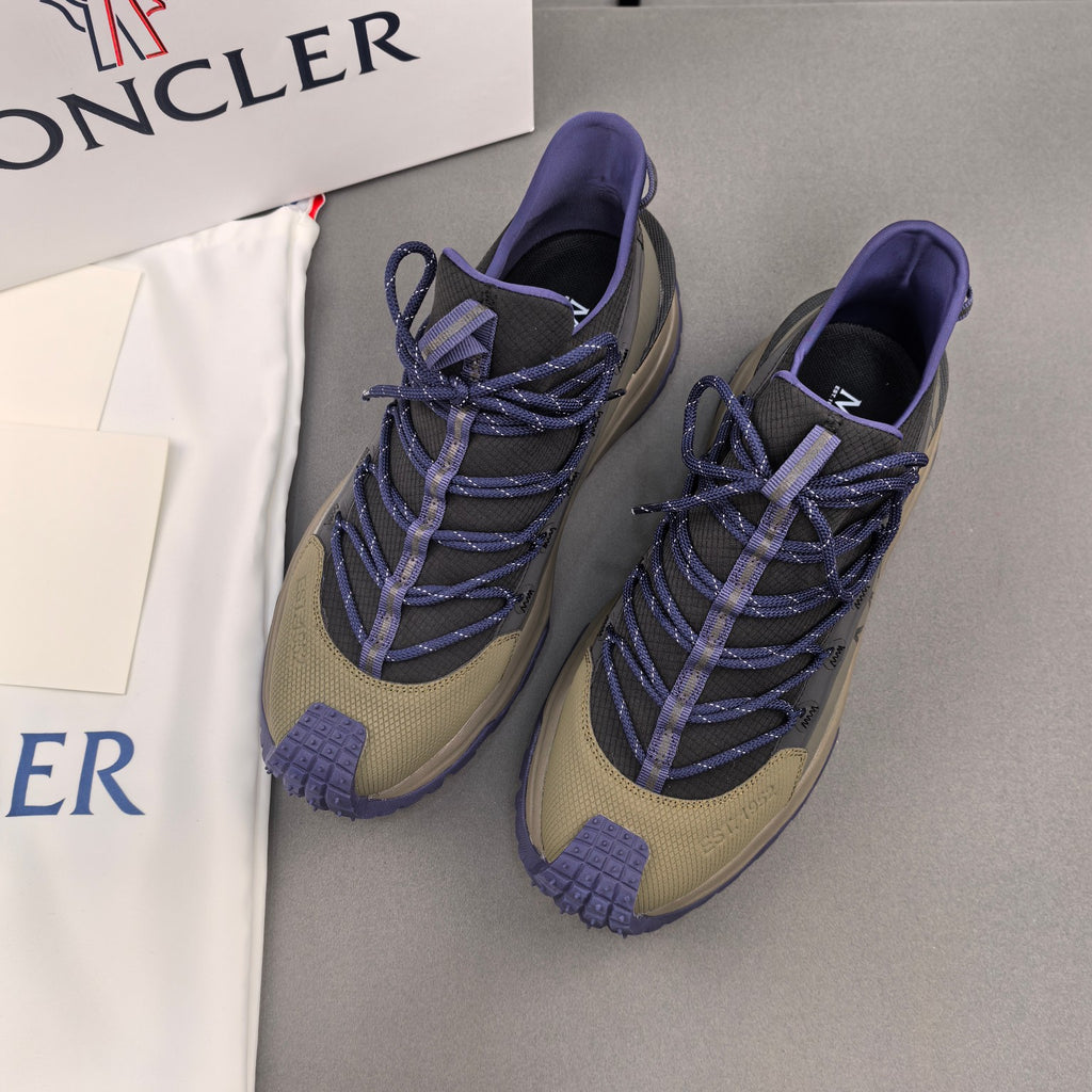 Moncler unisex white sneakers