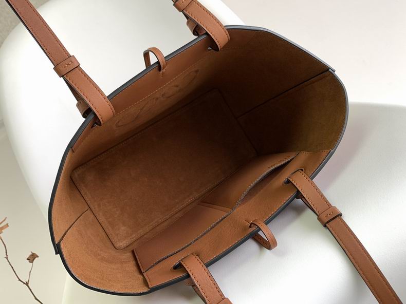 Loewe Anagram Tote Bag cuoio tan