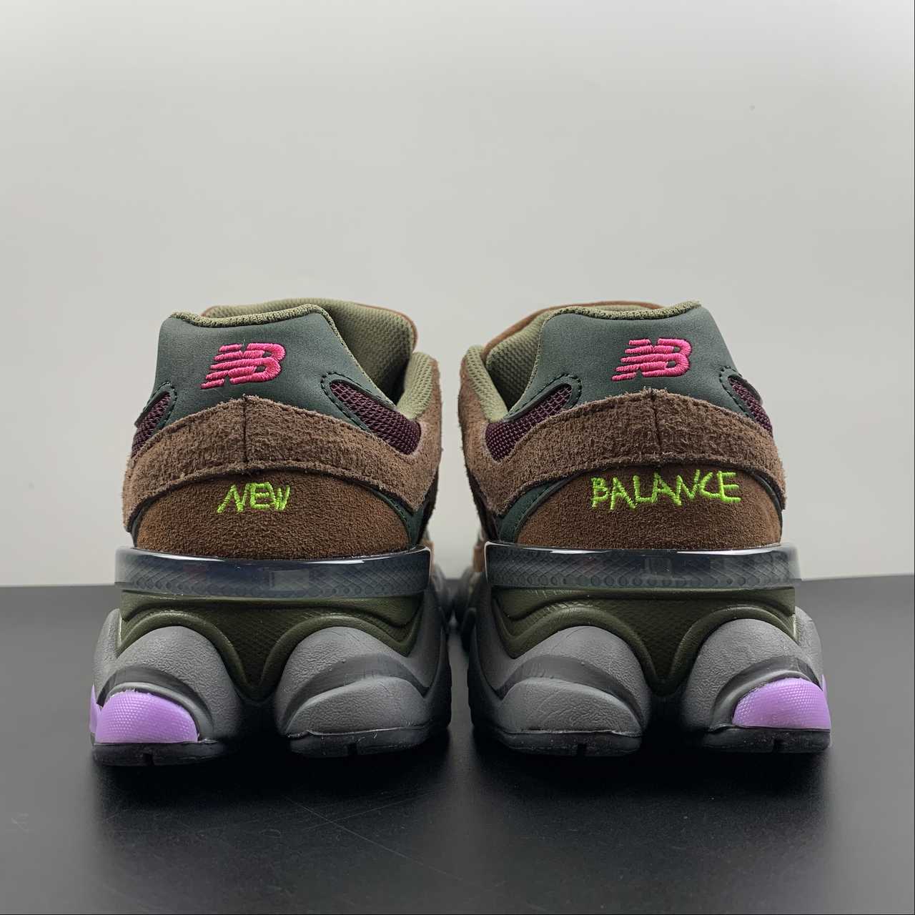 New Balance NB 9060 Burgundy Pink