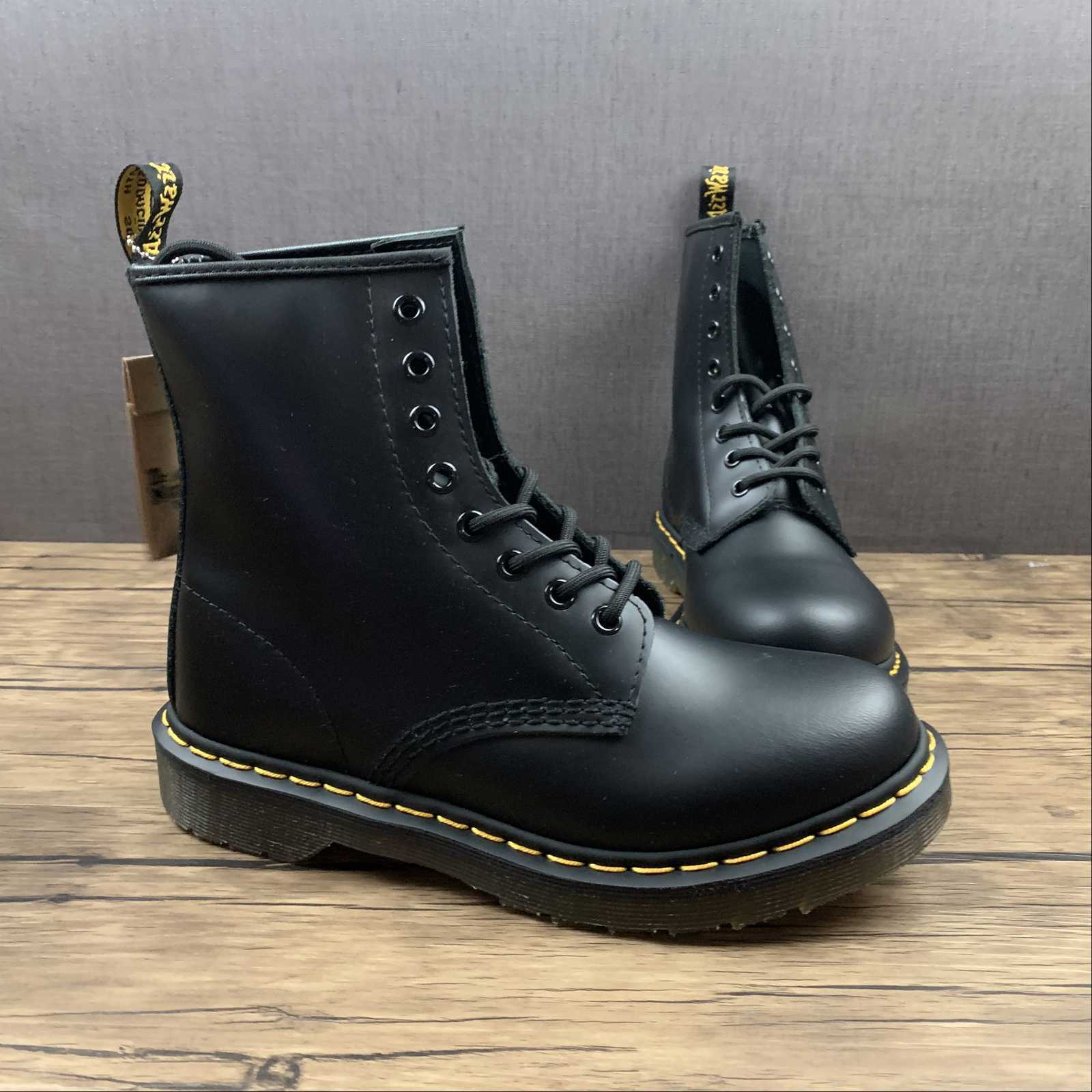 DR. MARTENS stivaletto anfibio nero stringato 1460 pelle liscia 11822006