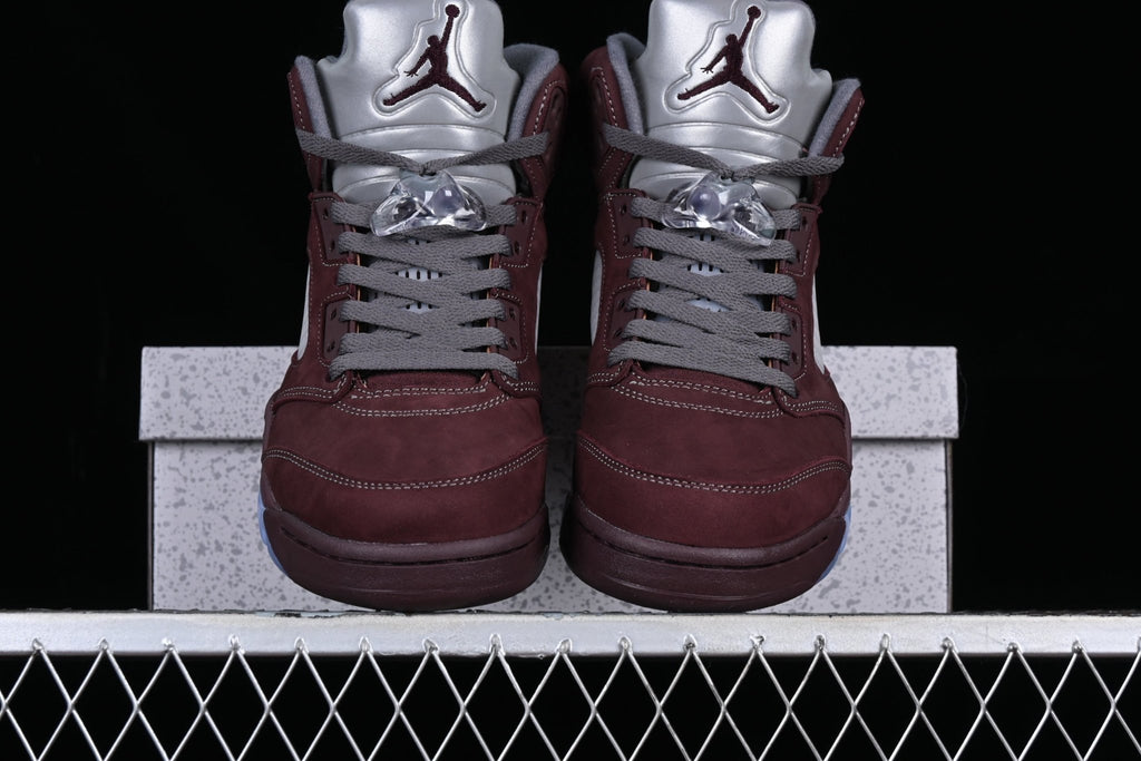 Nike Air Jordan 5 Retro Burgundy - VIBES MILANO