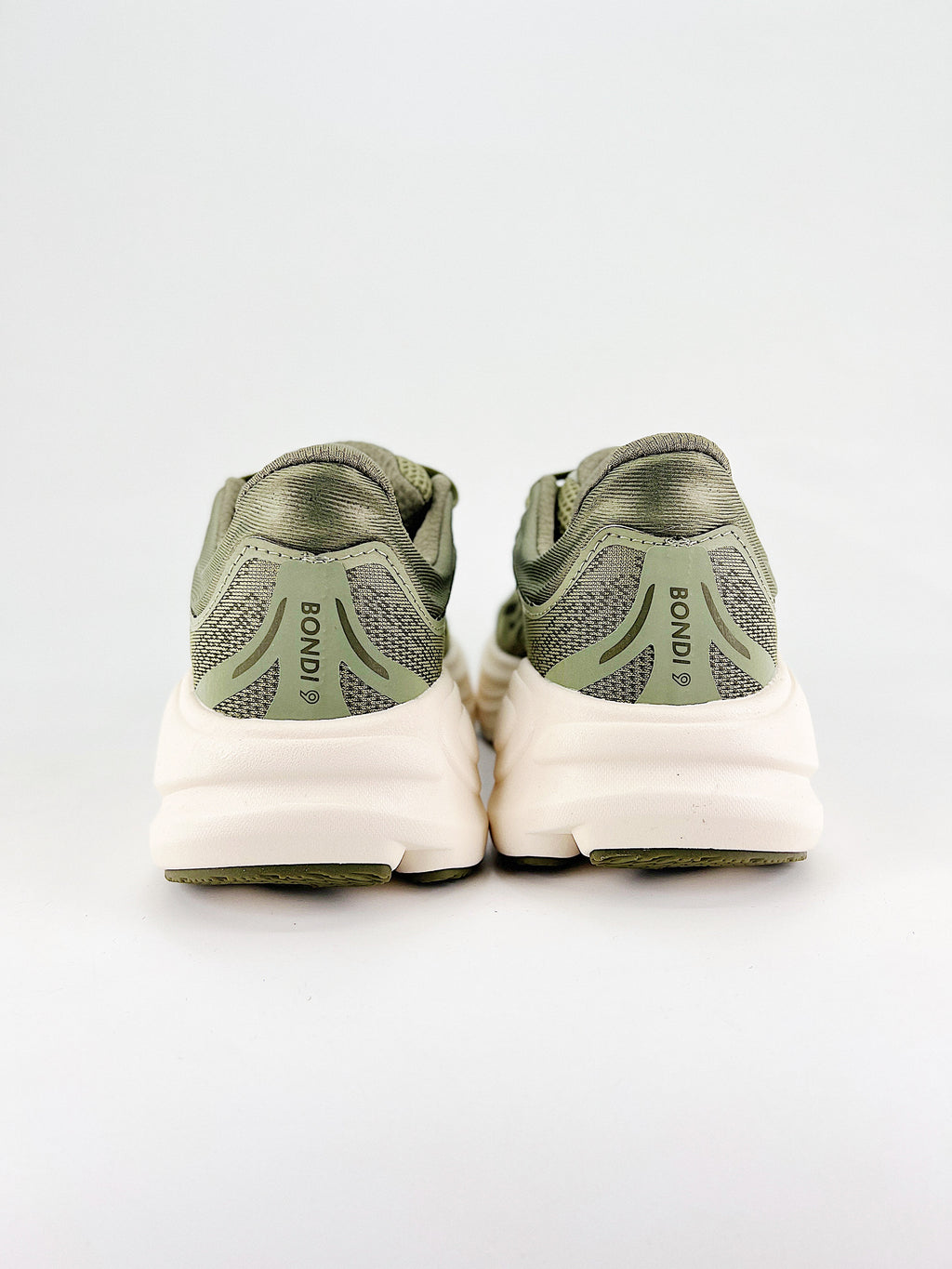 Hoka One Bondi 9 verde