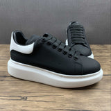 Alexander McQueen sneakers suola oversize Black/white