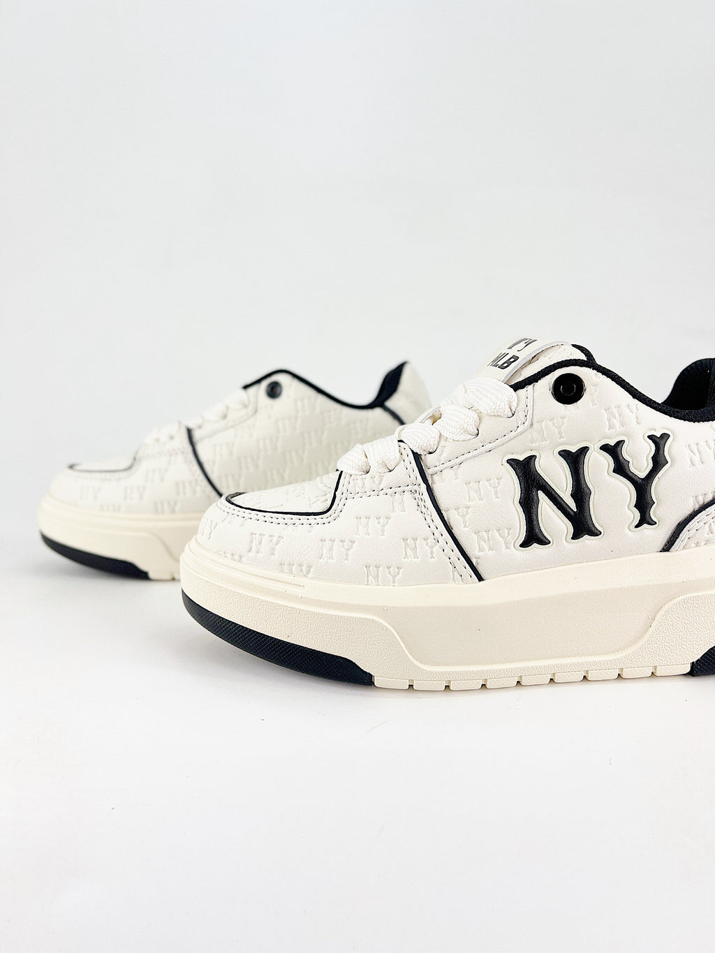 MLB CHUNKY LINER JELLY BIANCO