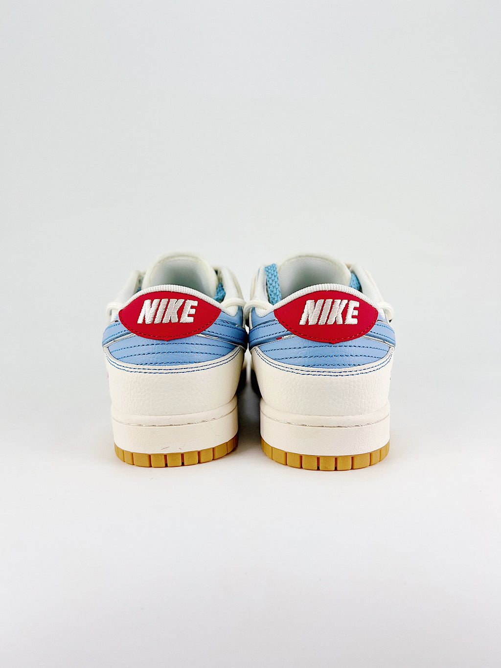 Nike New Dunk SB Supreme celeste