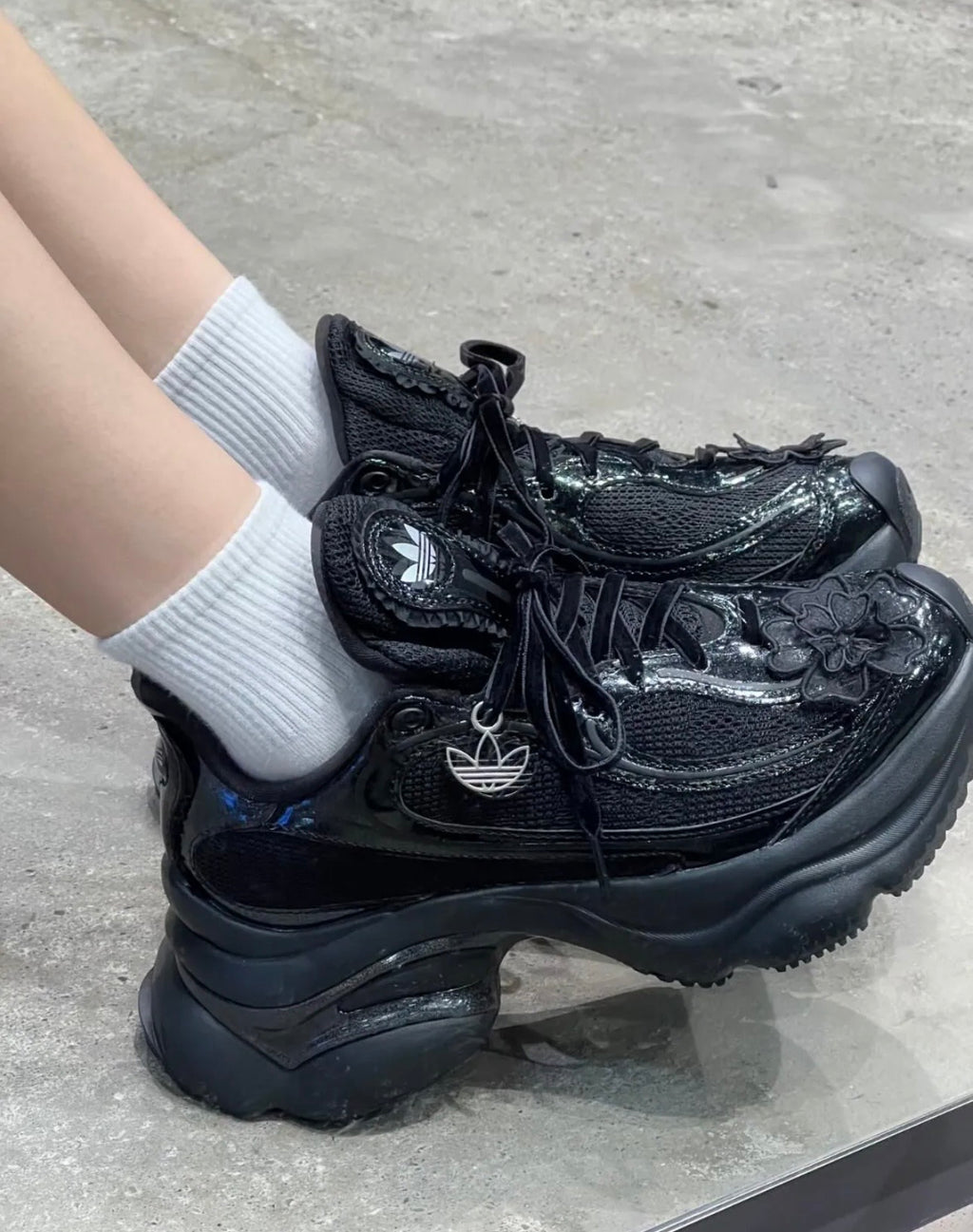 Adidas Originals Ozvenuz CNY Chunky Platform Black Metallic