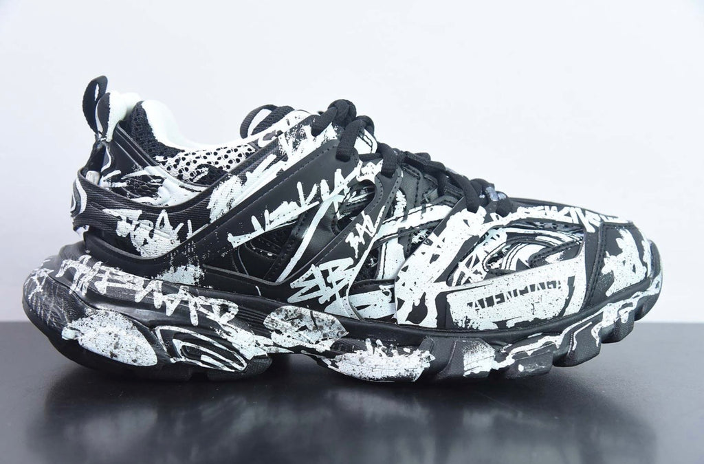 Balenciaga Sneakers Track 3.0 Graffiti