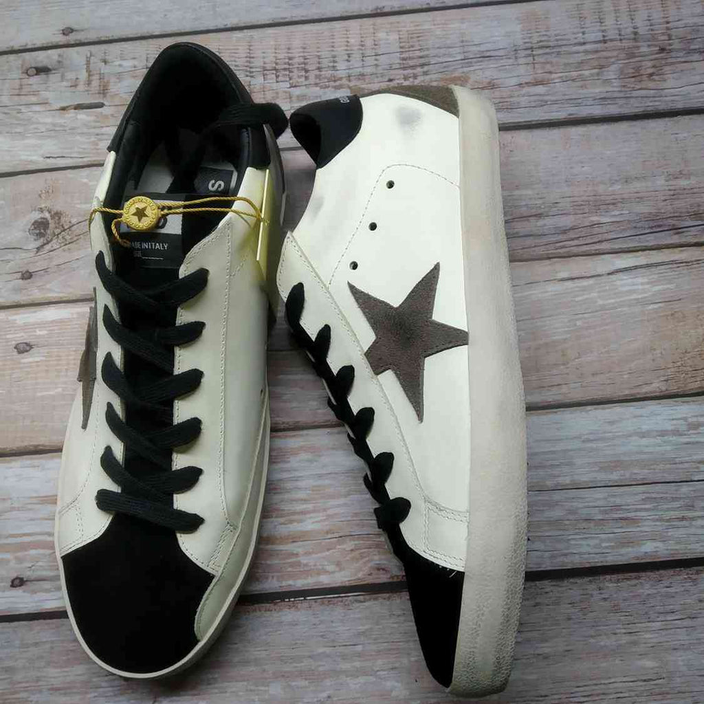 Golden Goose Superstar pelle bianca dettagli neri