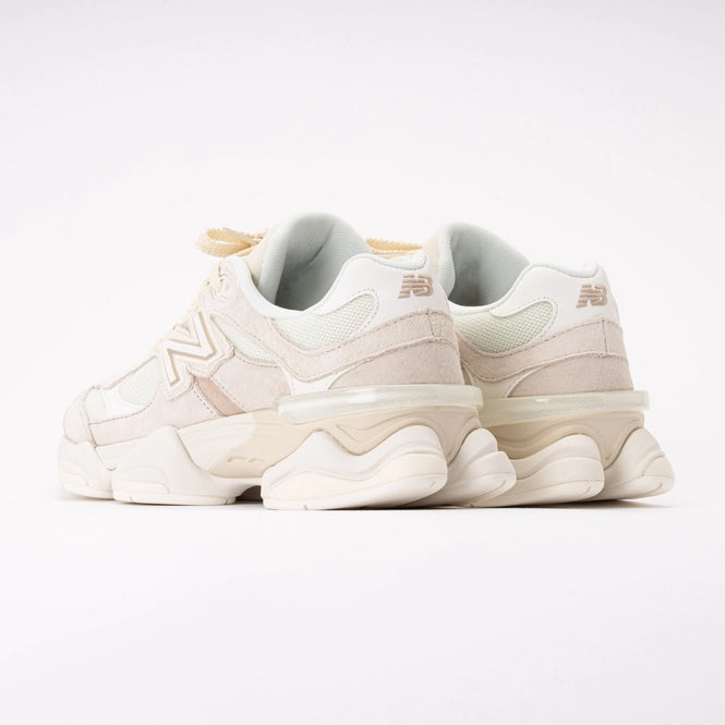New Balance NB 9060 White Beige