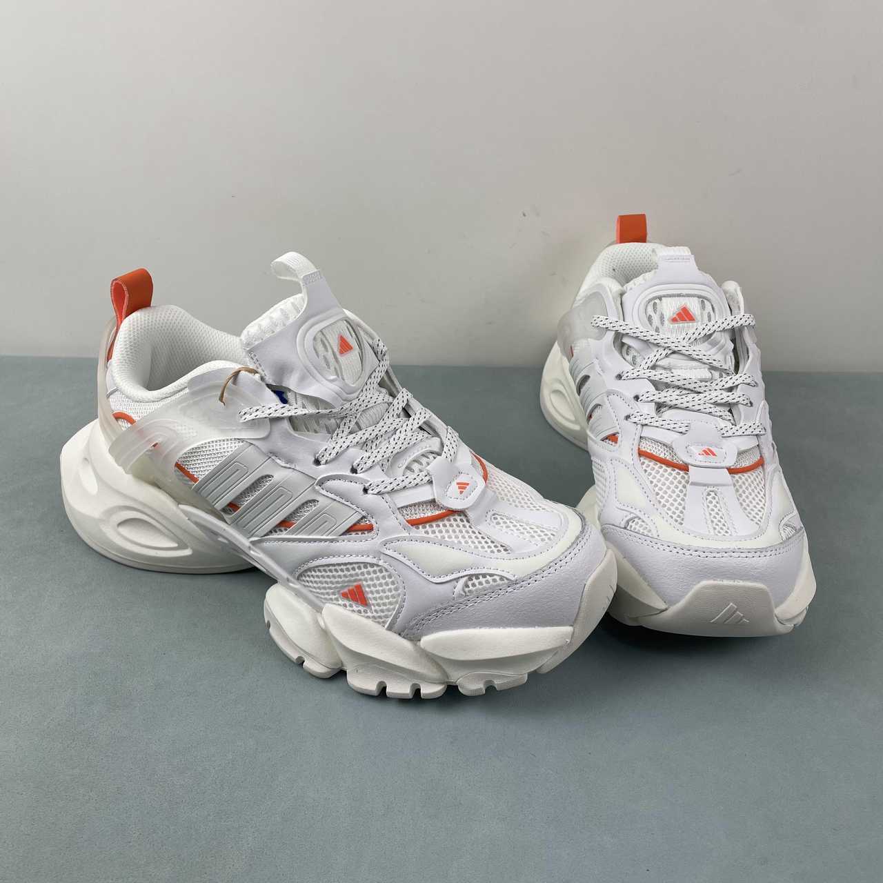 Adidas XLG Runner Deluxe sneakers white red