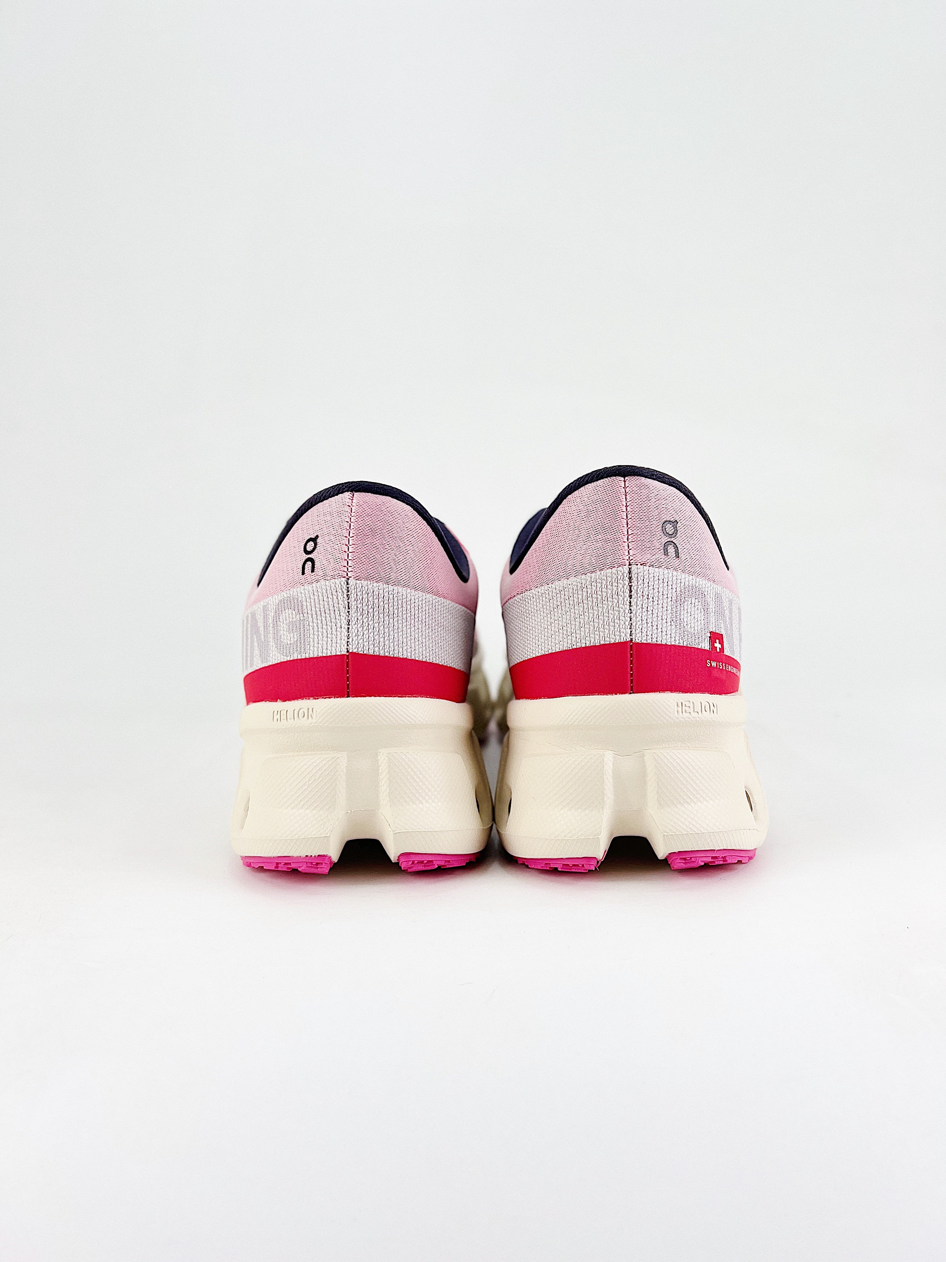 On Cloud Running Cloudmonster Hyper WMNS Red-Cream