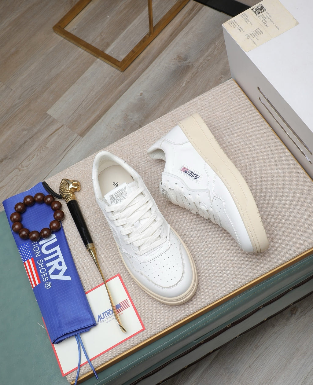 Autry Medalist Low sneakers bianca - VIBES MILANO