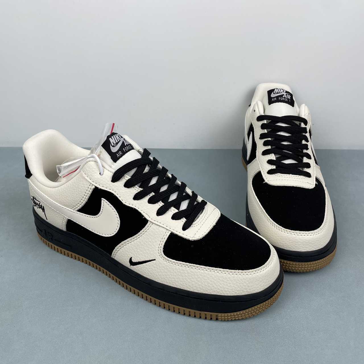 Nike Air Force 1 ’07 Low x Stussy Black & White