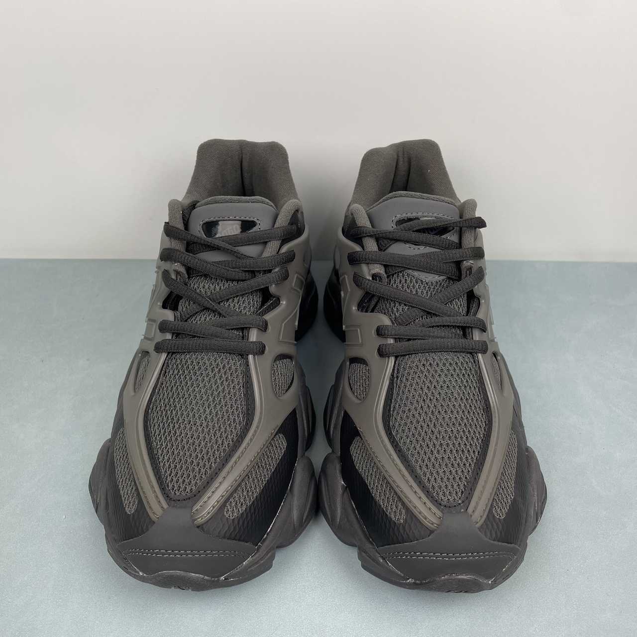 New Balance NB 9060 Black Cement