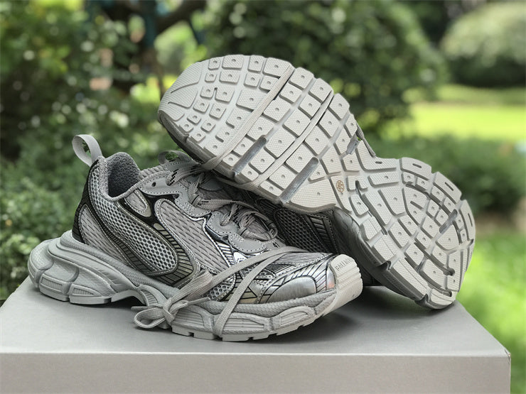 Balenciaga Sneakers 3 XL Grey Black