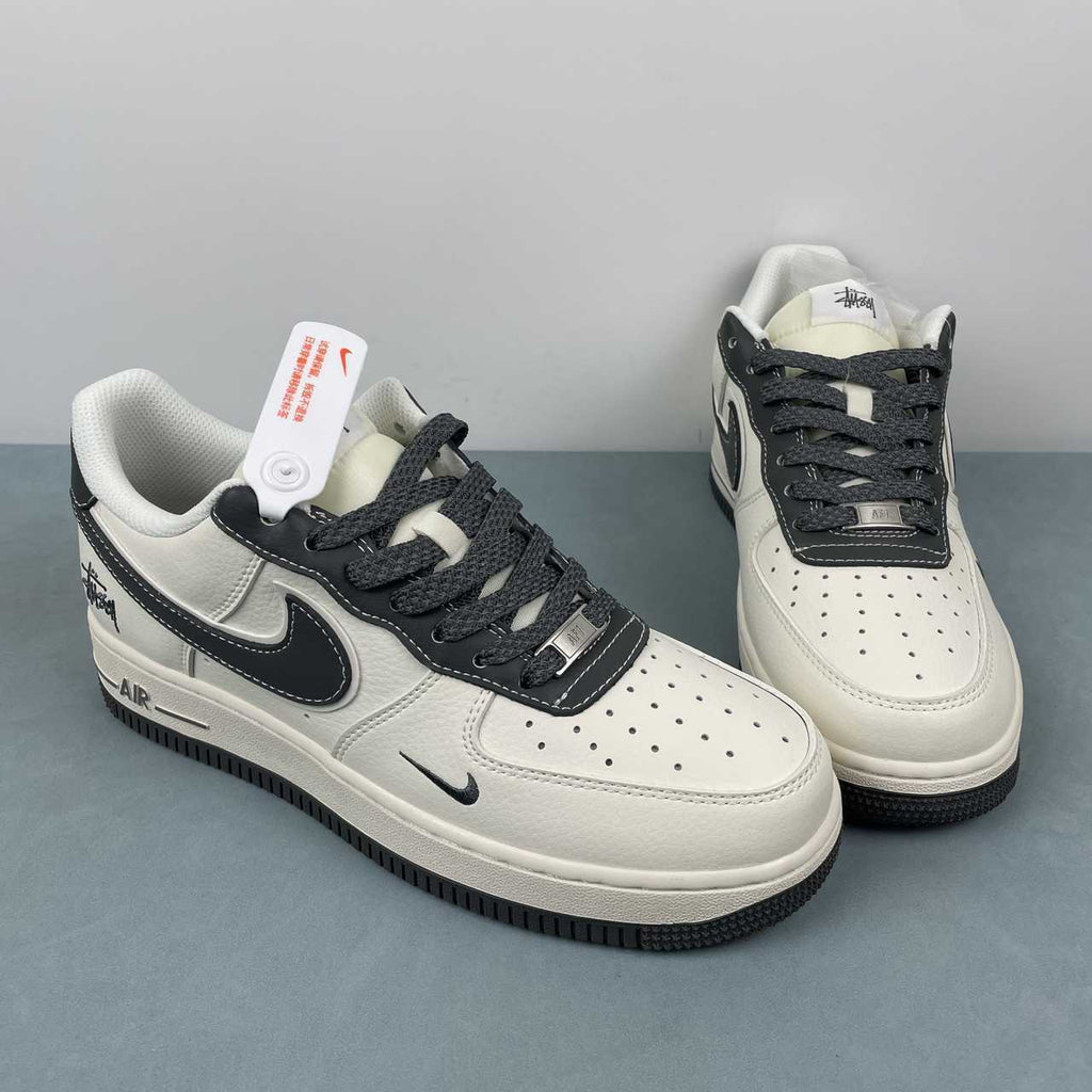 Nike Air Force 1 07 Low x Stussy white black