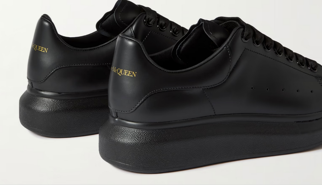 Alexander McQueen sneakers suola oversize total black