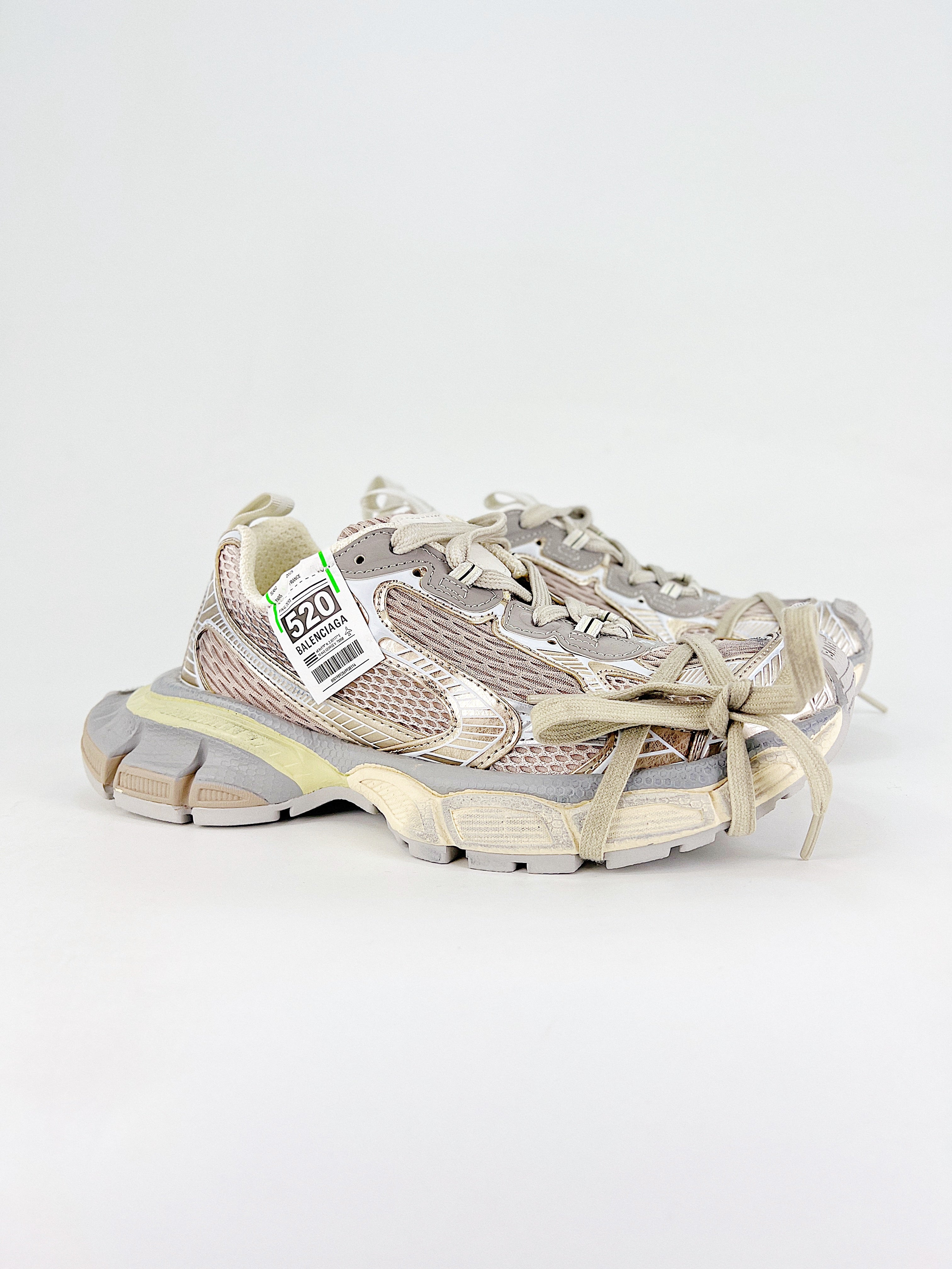 Balenciaga Sneakers 3 XL Eggshell