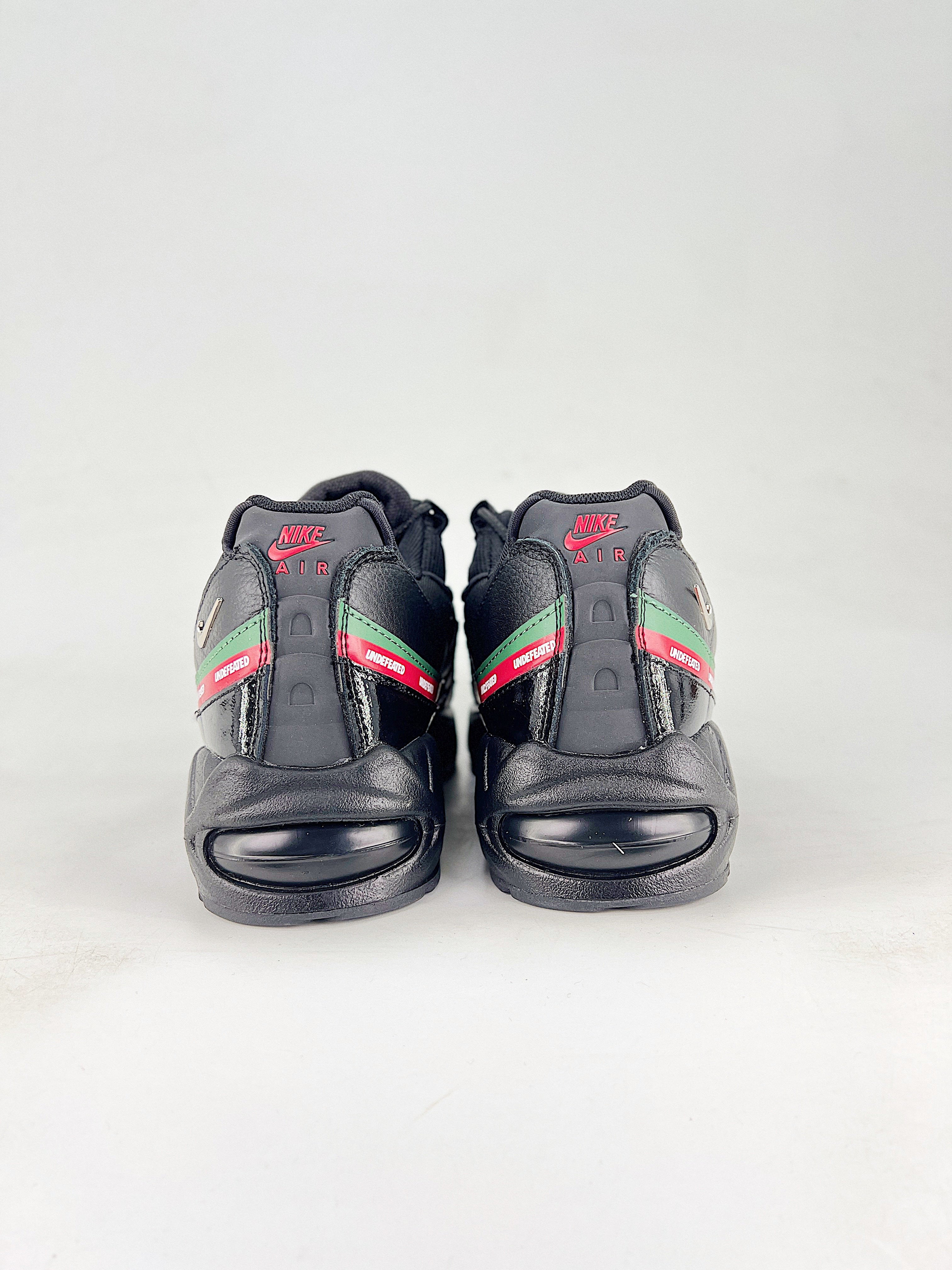 Nike Air Max 95 SP Undefeated Black – Edizione Limitata