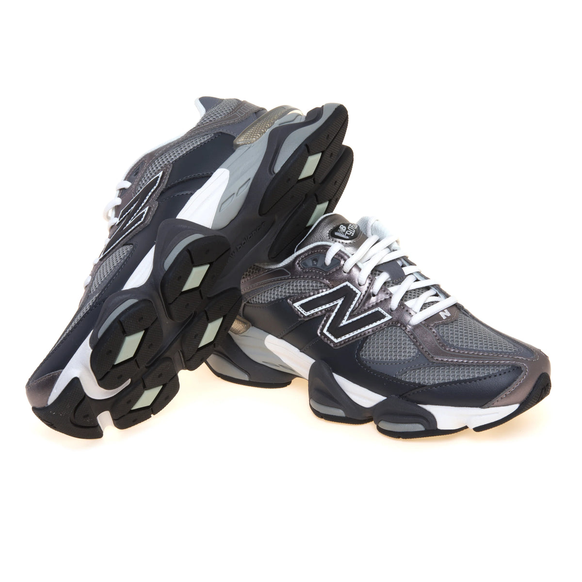 New Balance NB 9060 Magnet Faded Black