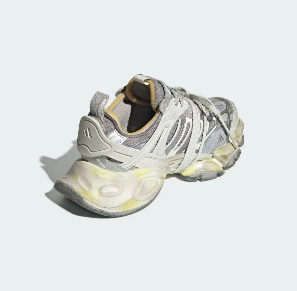 Adidas XLG Runner Deluxe sneakers Grey Metallic Silver - VIBES MILANO