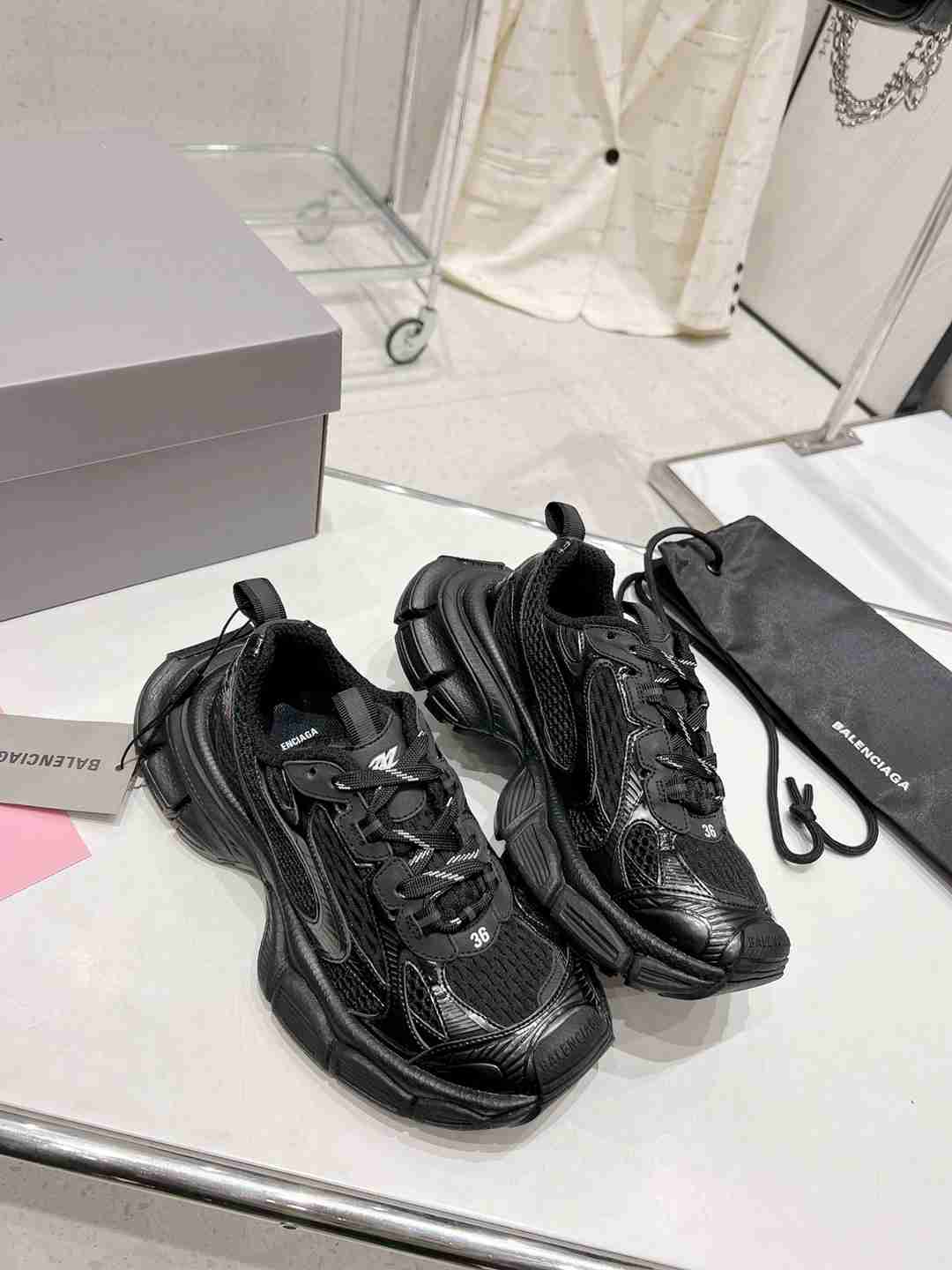 Balenciaga Sneakers 3 XL Black