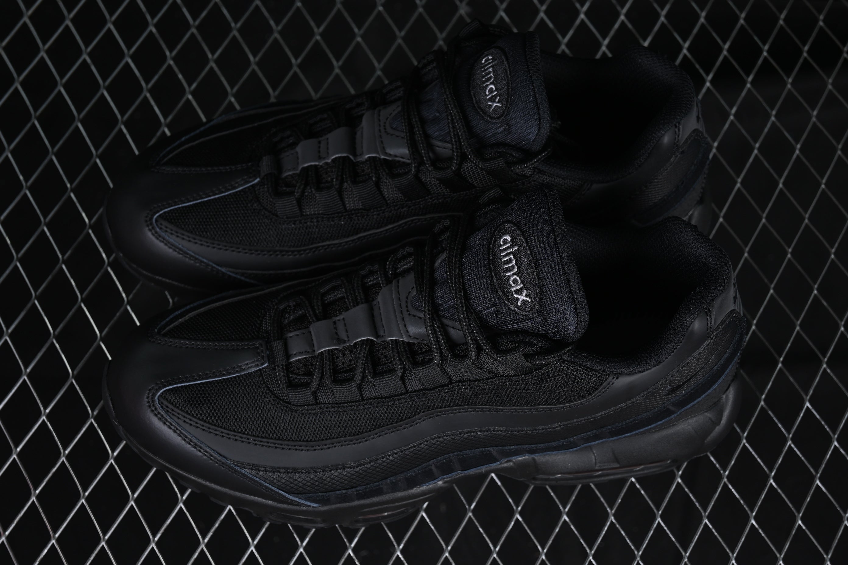 Nike Air Max 95 Essential black "Big Bubble"