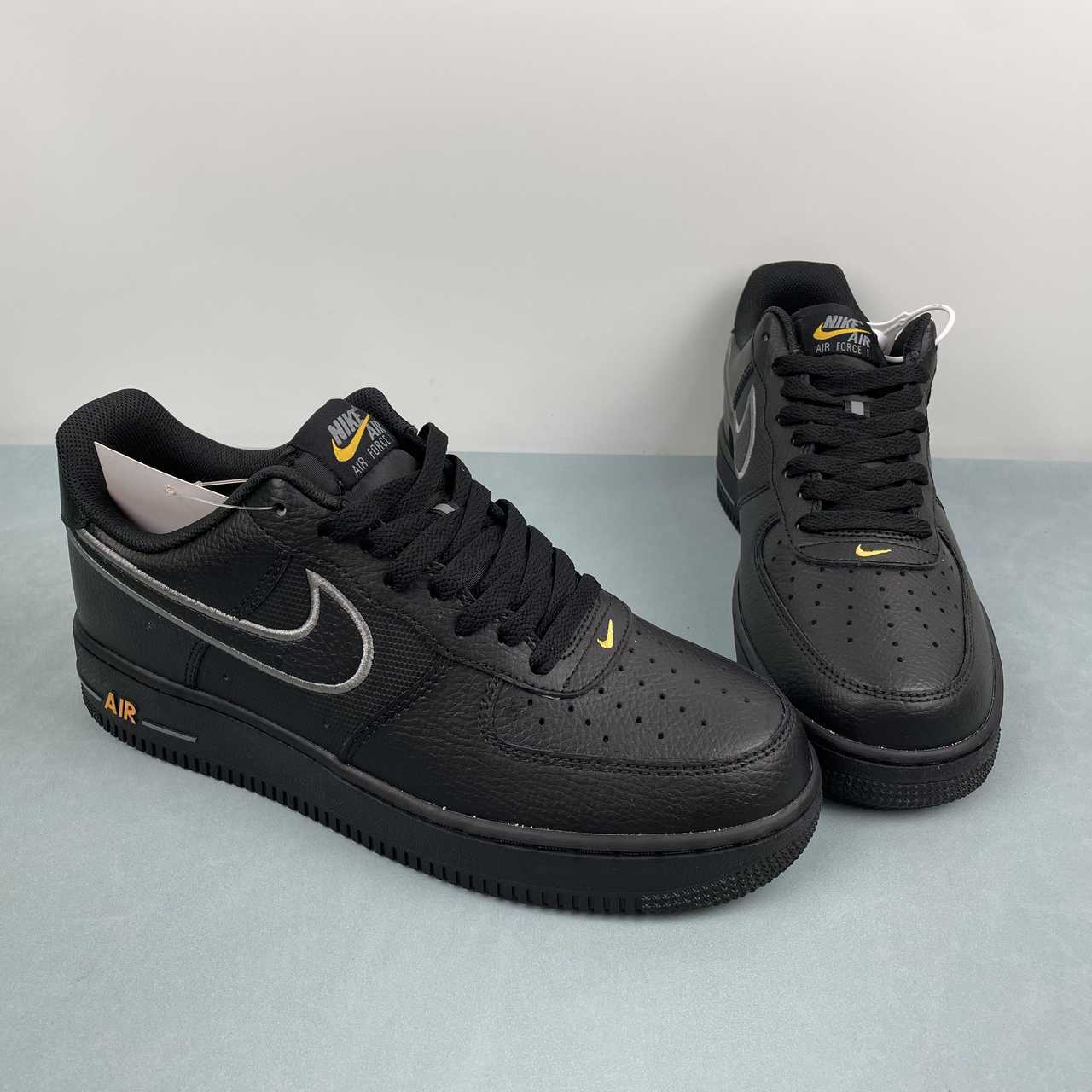 Nike Air Force 1 ’07 Low Black & Laser Orange