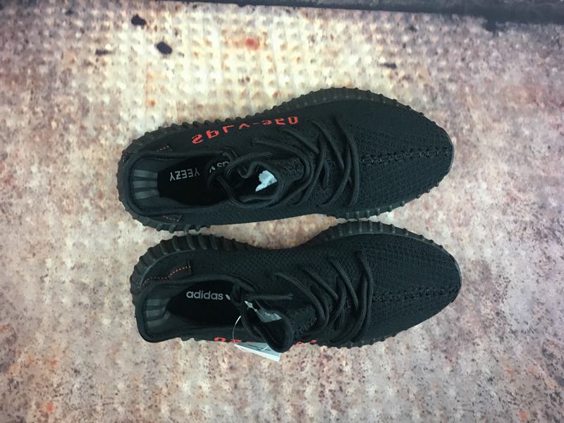 Yeezy Boost 350 V2 Bred