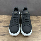 Alexander McQueen sneakers suola oversize Black/white