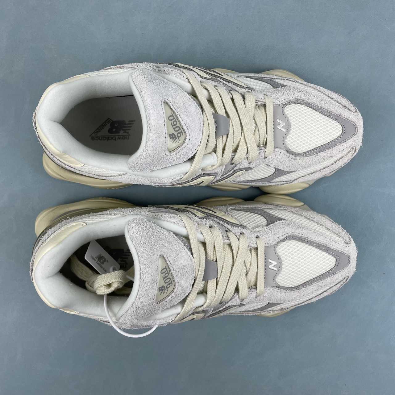 New Balance NB 9060 Quartz Grey