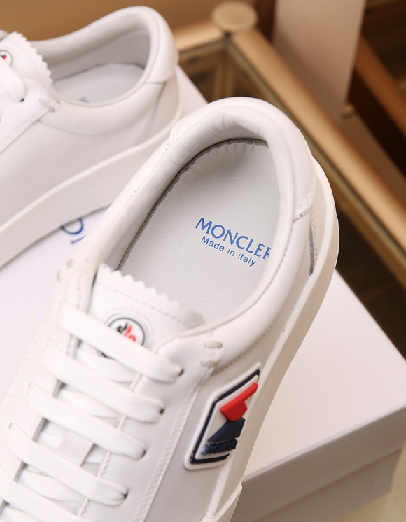 Moncler sneakers bianche logo