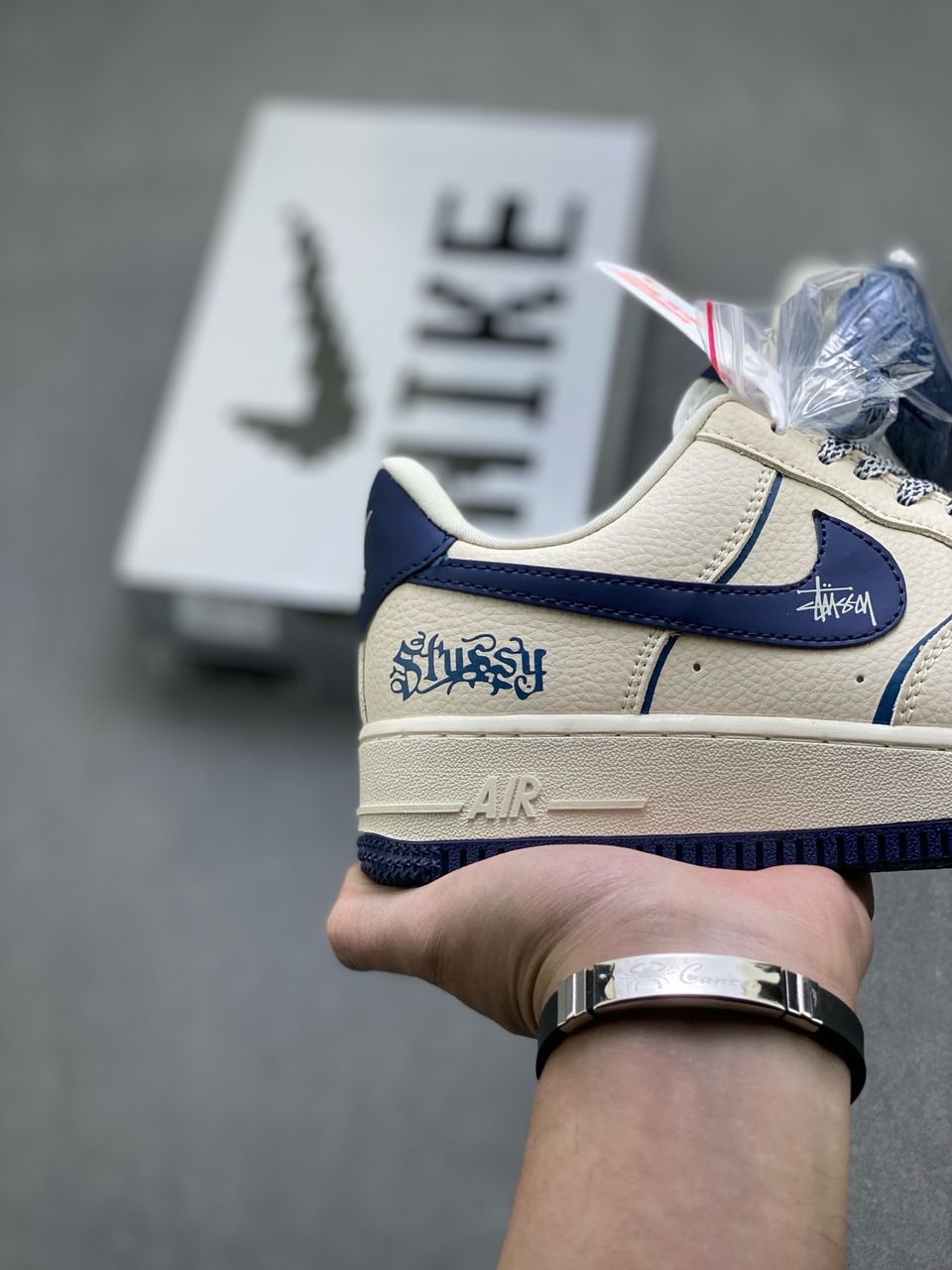 Nike Air Force 1 07 Low x Stussy beige blue