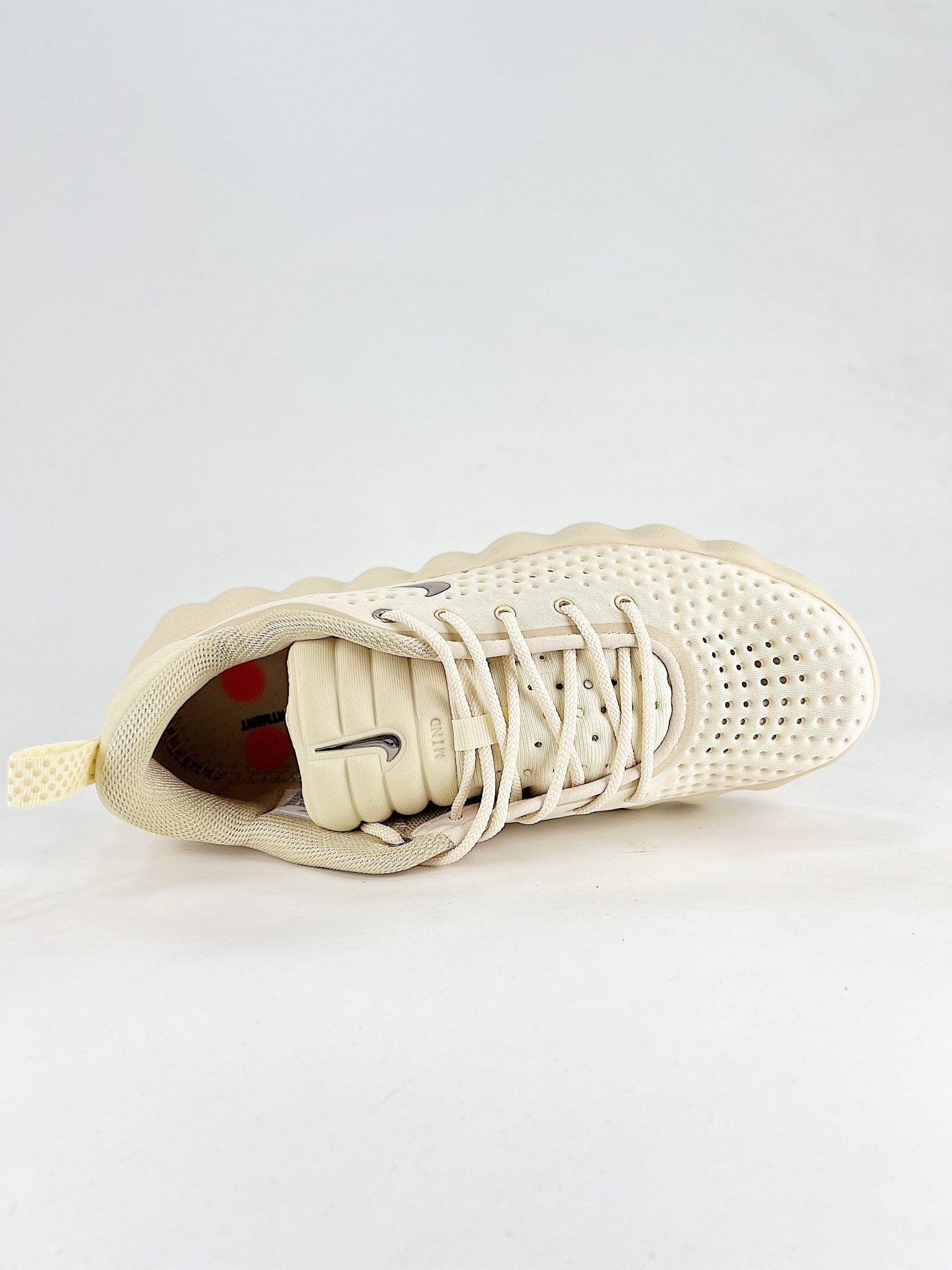 Nike Mind 002 Light Khaki - VIBES MILANO