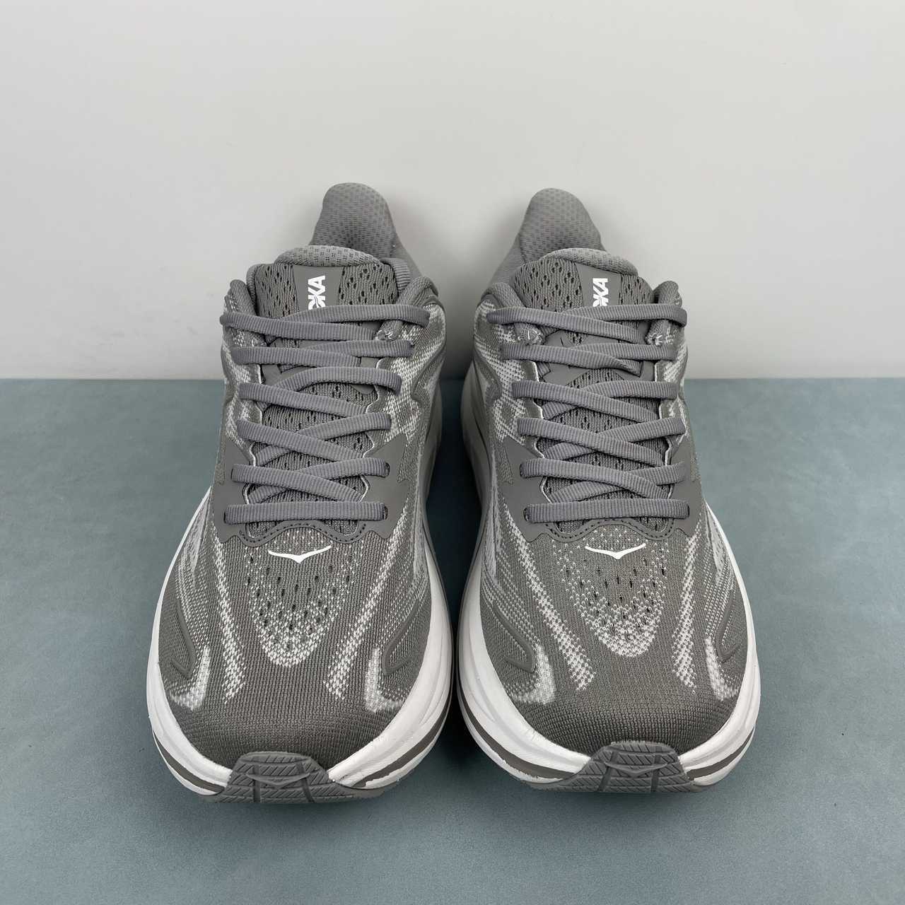 Hoka One Bondi 9 green