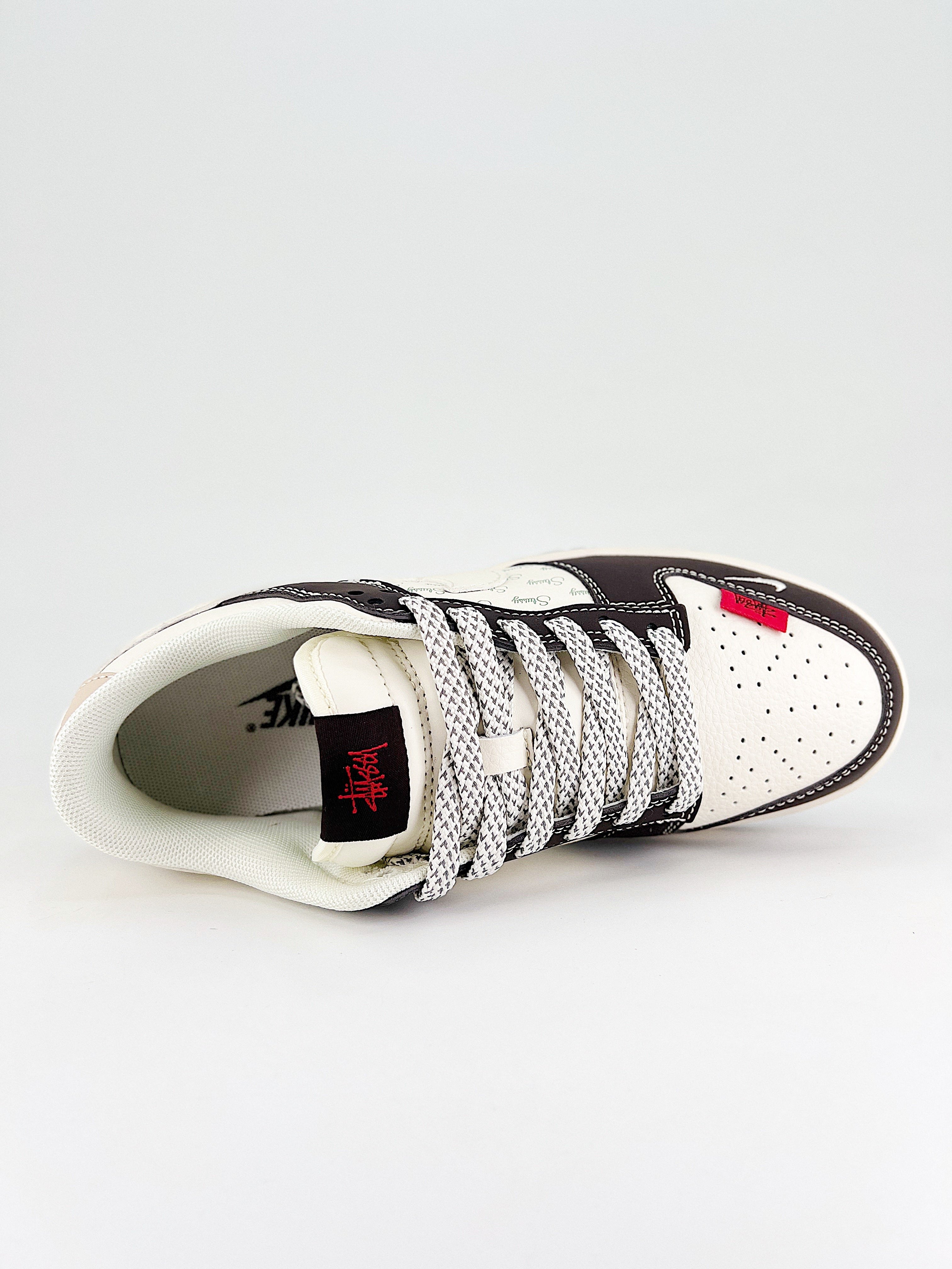 Nike New Dunk SB Low mod. Stussy nero bianco