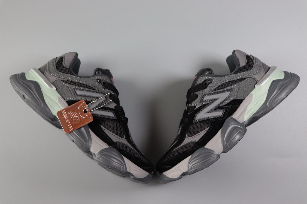 New Balance NB 9060 junior Black Grey