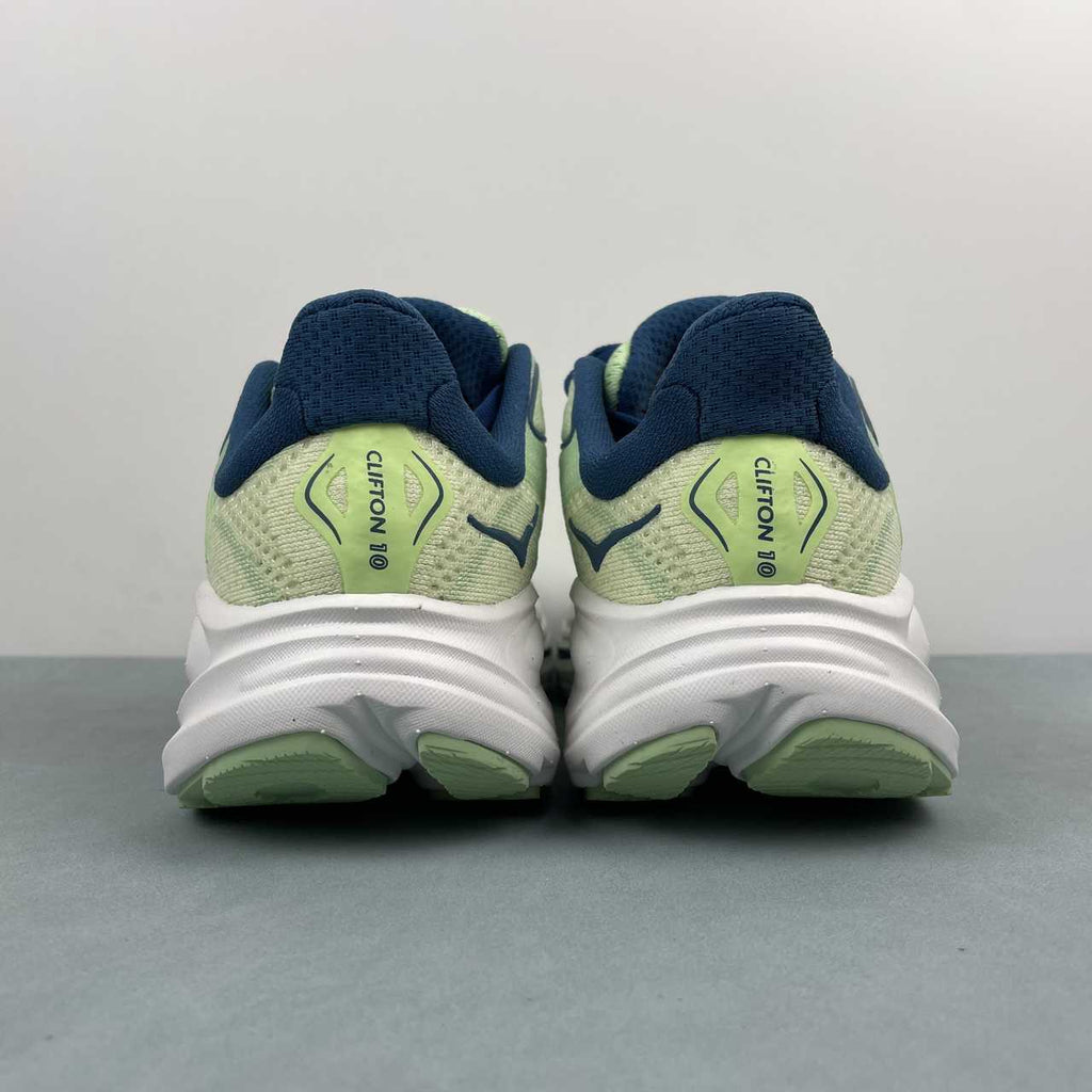 Hoka One Clifton 10 verde chiaro