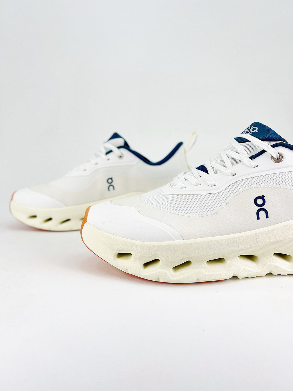 LOEWE × On Cloudtilt 2.0 "White/Navy"