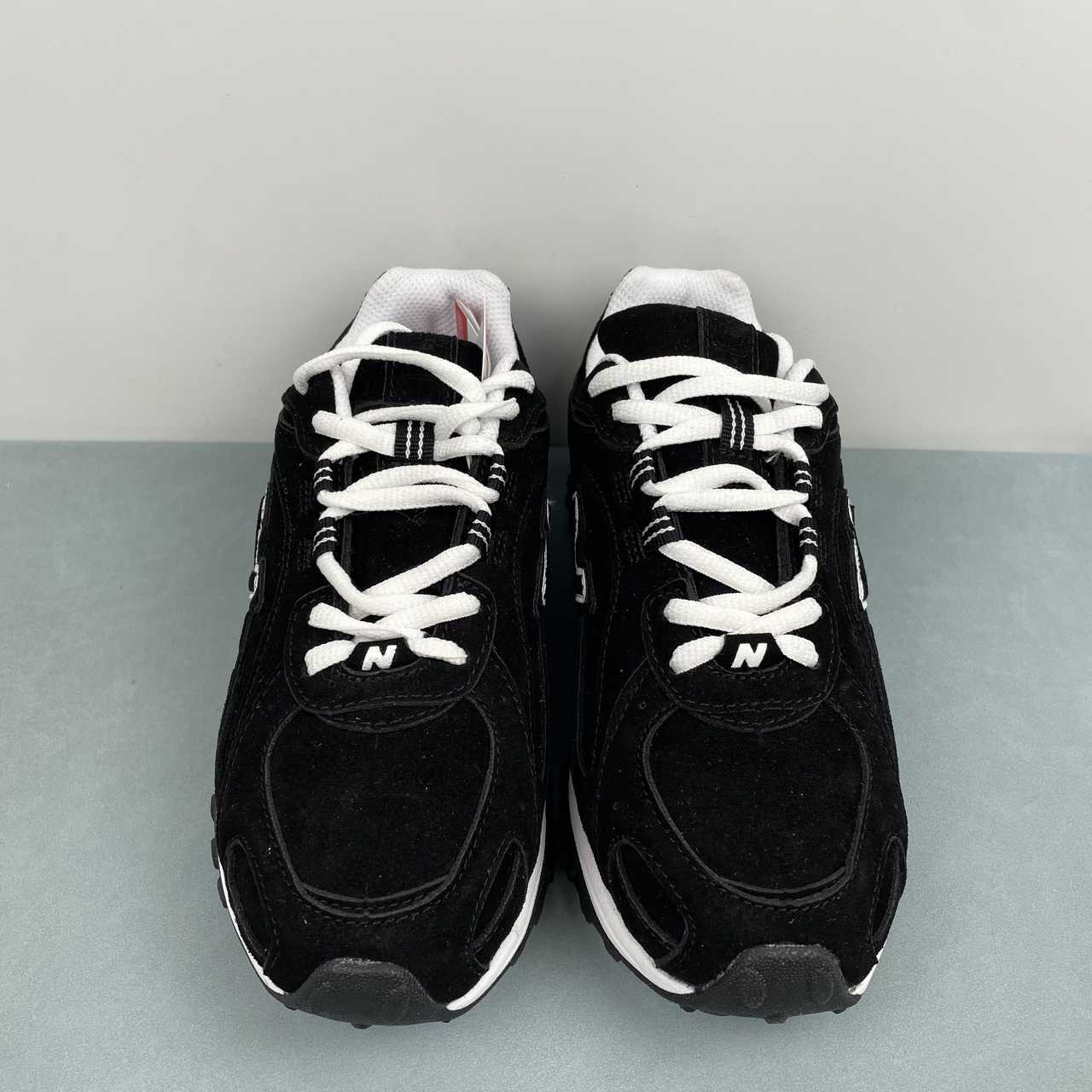 New Balance 204 L Black