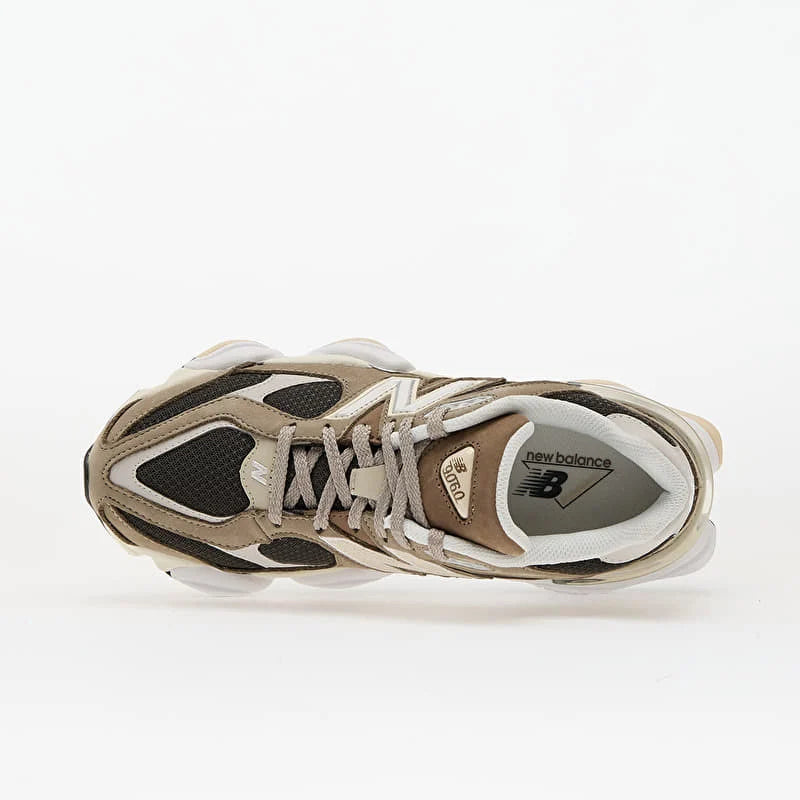 New Balance NB 9060 Fall Suedes Arid Stone