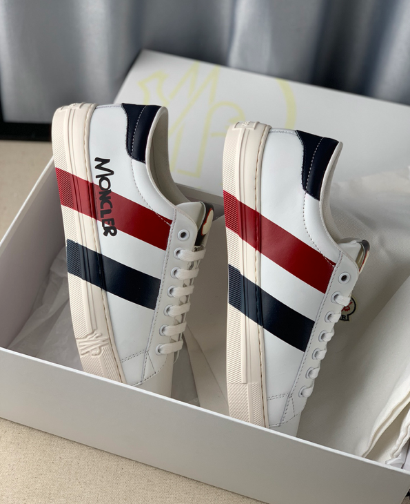 Moncler sneakers bianche unisex