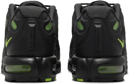 Nike Air Max Plus DRIFT Black Volt