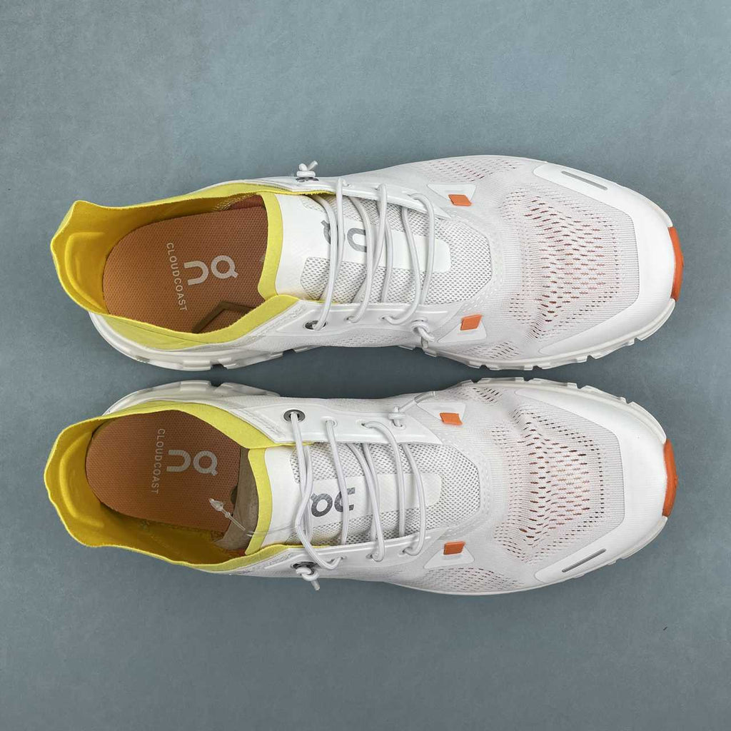 On Cloud 6 Coast sneakers da running e streetwear grigio giallo - VIBES MILANO