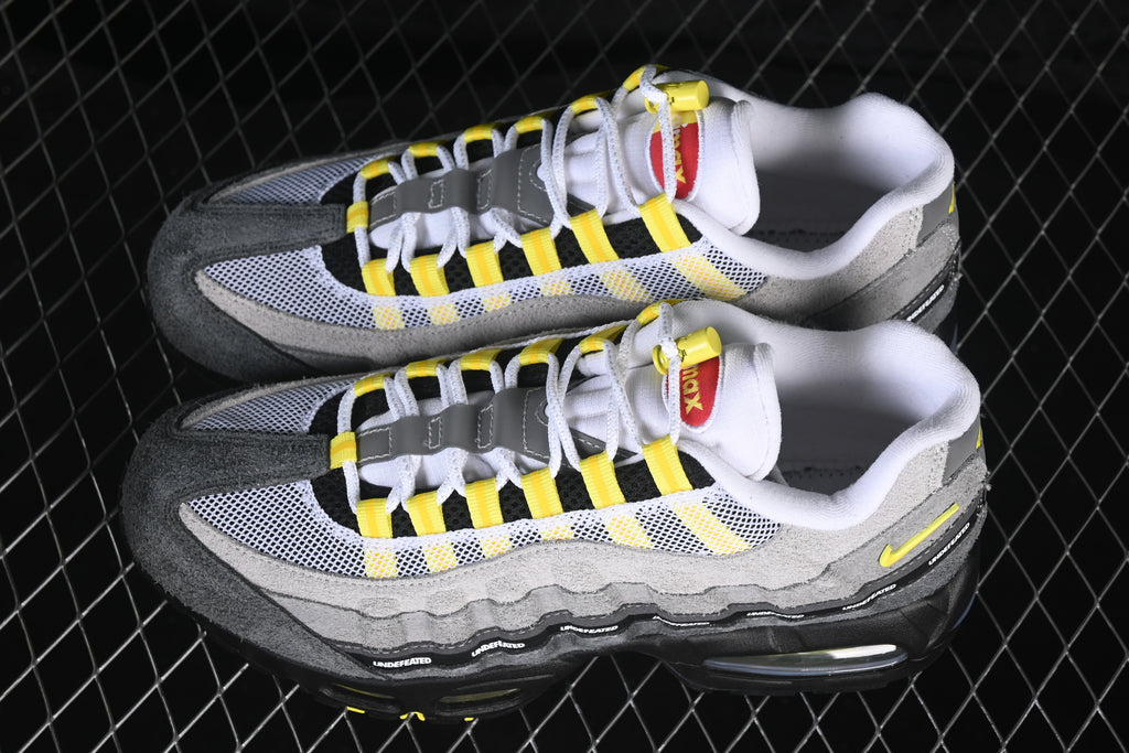 Nike Air Max 95 SP x Undefeated GEO Shangai