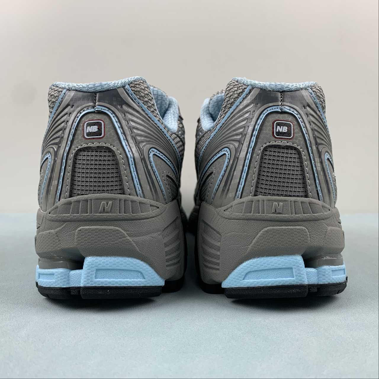 New Balance NB 740 GREY LIGHT BLUE