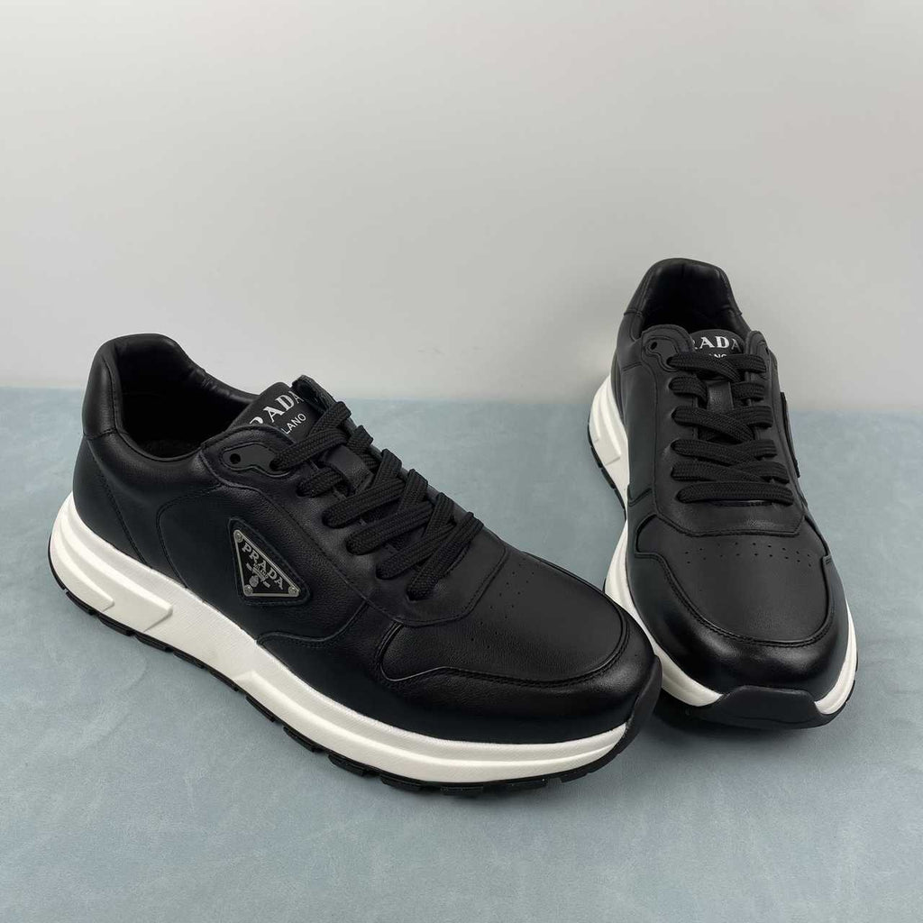 Prada sneakers Prax 01 in pelle nero