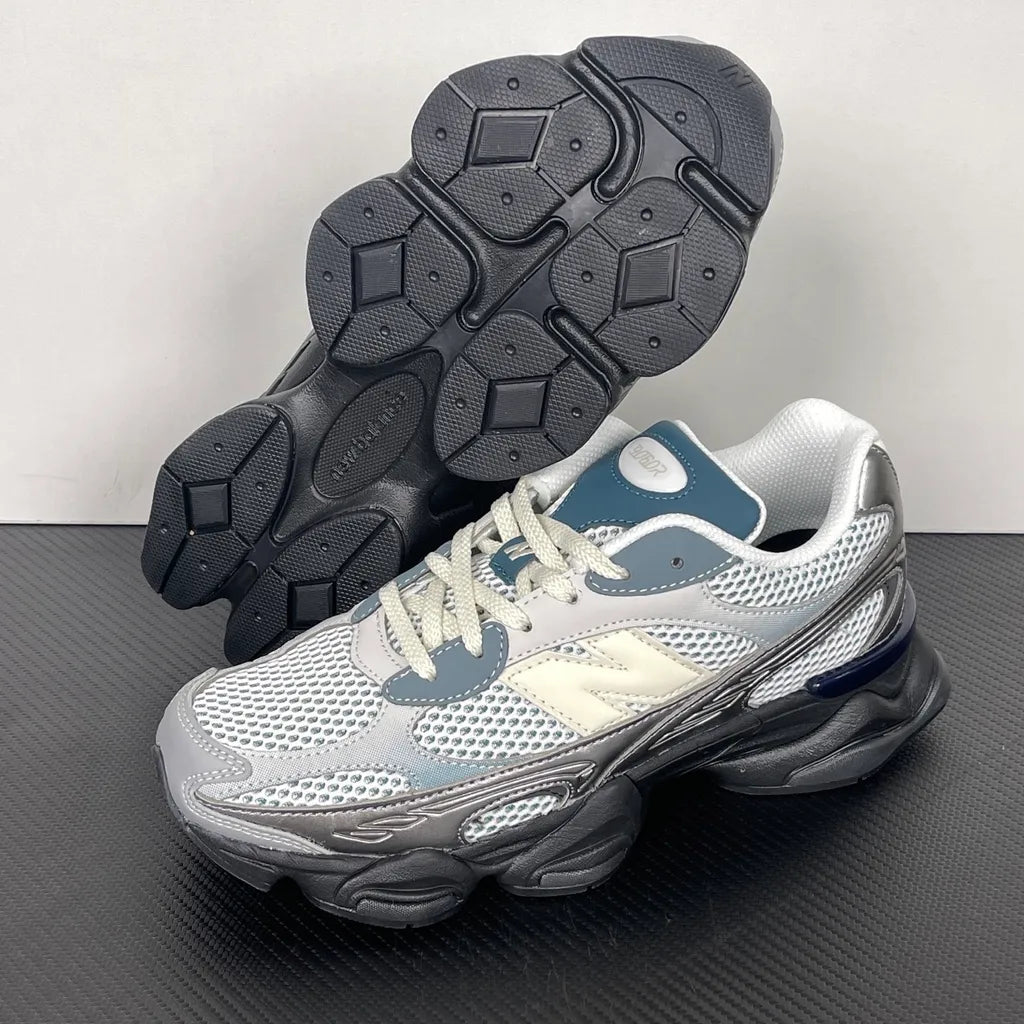 New Balance 9060 Metallic Silver Black