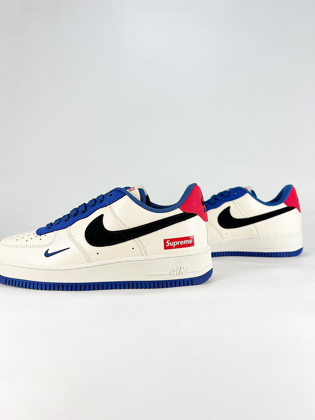 Nike Air Force 1 Supreme – White/Blue