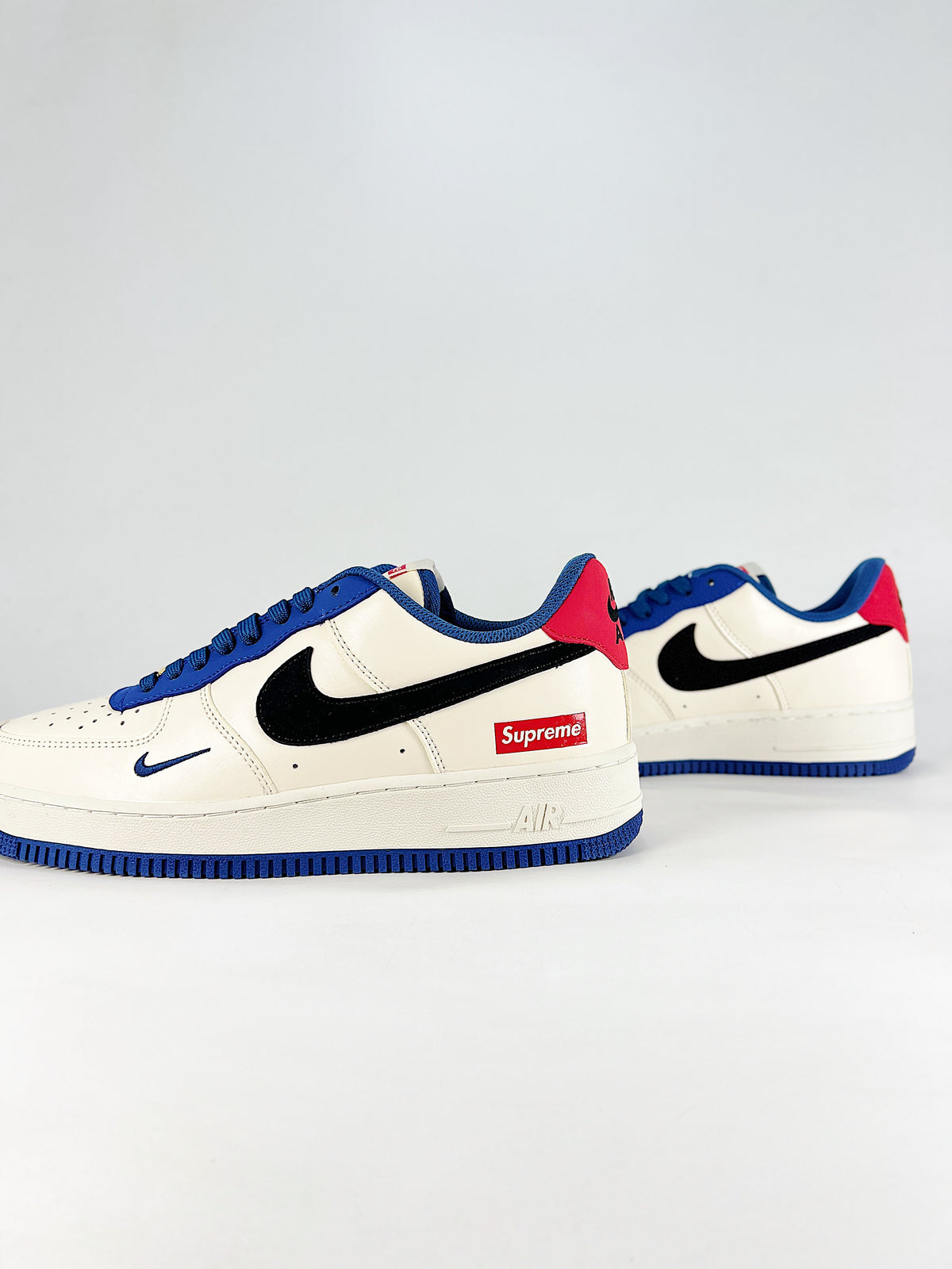 Nike Air Force 1 Supreme – White/Blue